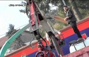 26/02/2011: Dispenser TV: “Ci illuminiamo di meno”