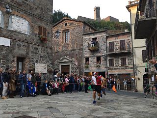 Radicofani: La contrada Castello vince il Palio del Bigonzo