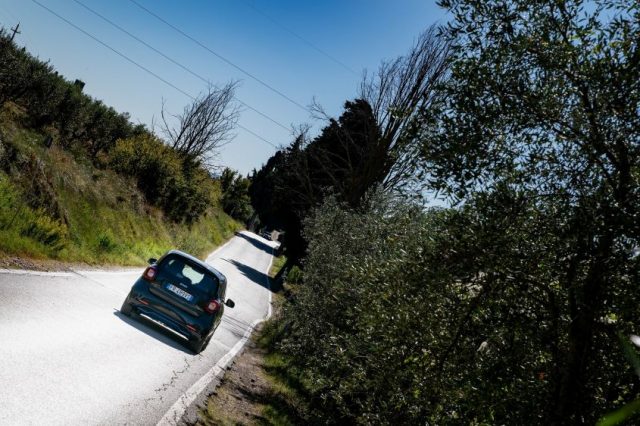 Smart Green Power Run: lungo la Toscana con la smart EQ fortwo elettrica