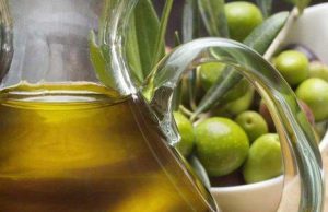 Olio toscano, annata nera, calo del 60%