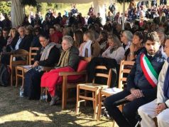 Buddismo, seguaci da tutto il mondo per il funerale di Norbu sull’Amiata
