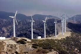 Dall’eolico della Scozia arriva più elettricità di quella necessaria a tutte le case del Paese