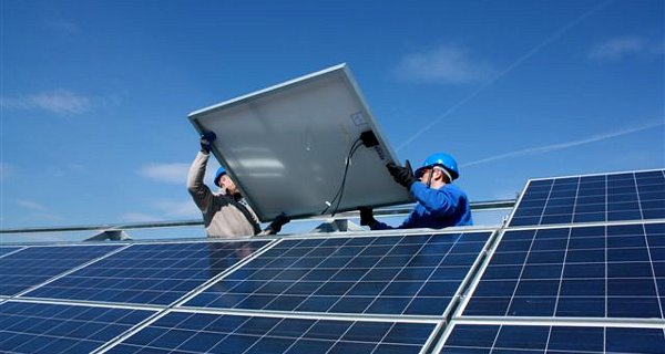 Fotovoltaico 2015, in Germania quasi 1,5 GW. E la Cina la sorpassa