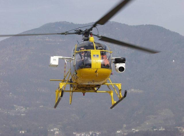 Toscana: Da terra e anche dal cielo...Enel in elicottero per checkup linee elettriche di Siena e Grosseto