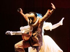 Festa del teatro con Pinocchio e i bambini attori