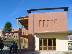 La nuova primaria costruita con tecnologie all’avanguardia: bioedilizia, geotermia e multimediale