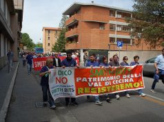 Smith, incontro con onorevole aspettando il tavolo