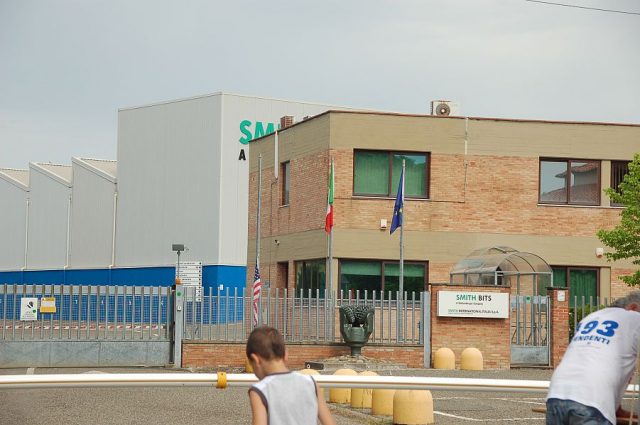 Si chiude la vertenza Smith: 78 dentro, 114 fuori