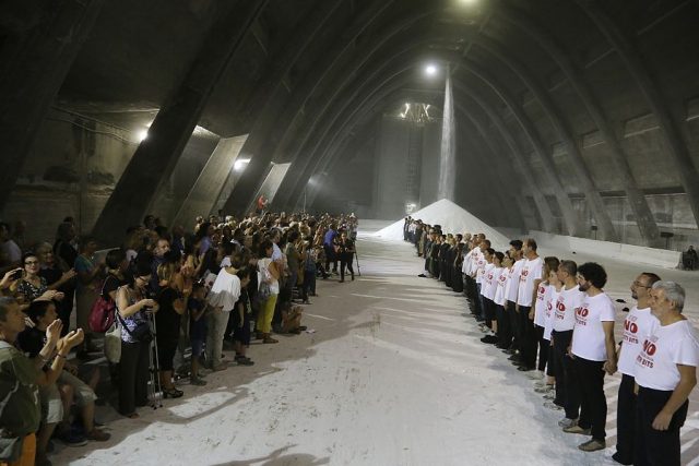 Il sale, la globalizzazione, la dignità del lavoro