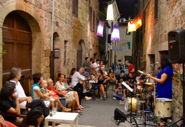 Giovedì tra street art e degustazioni