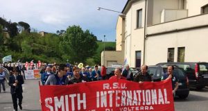 Smith, esodo in massa: buona uscita per 106