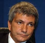 Tu quoque Vendola! Addio narrazione ecologica: «Basta con eolico e fotovoltaico»