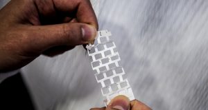 Fotovoltaico a inseguimento solare, più leggero grazie al kiragami