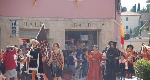 Pomarance: cresce l’attesa per il Palio del teatro