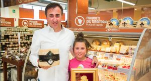 Il caseificio ‘Il Fiorino’ presenta il Cacio di Caterina al Conad Aurelia Antica