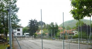 Bagnolo: il Comune cambierà volto al campo sportivo con il pratino in erba sintetica e porte regolamentari per il calcetto