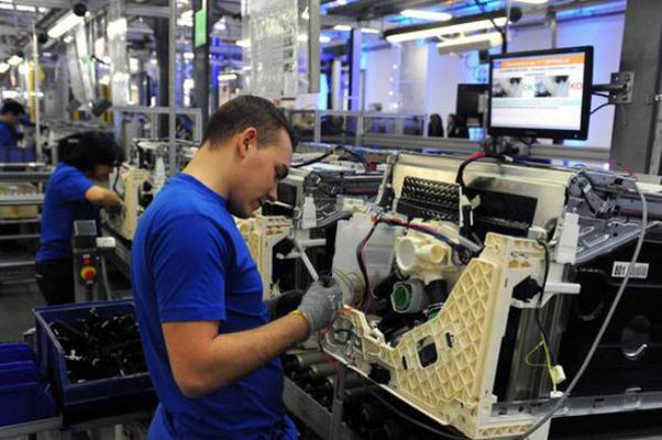 Occupazione, al via nuove regole: per le imprese più facile assumere persone svantaggiate