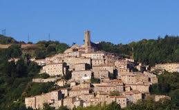 Turismo a Castelnuovo Val di Cecina: “Gli angoli nascosti di Castelnuovo Val di Cecina”