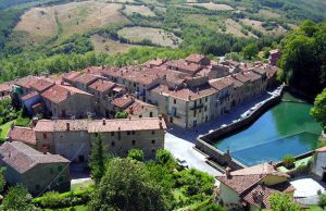 Santa Fiora – Lavori di riqualificazione dell’area tra la Peschiera e la rupe lavica