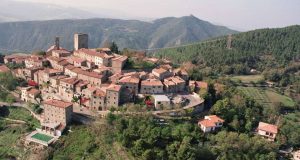 Turismo a Castelnuovo Val di Cecina: “Angoli nascosti di Montecastelli Pisano”