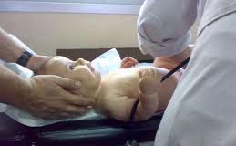 Castelnuovo Val di Cecina: Le tecniche per impedire il soffocamento dei bimbi