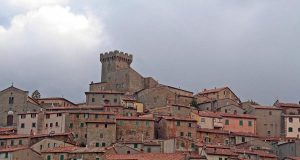 Turismo ad Arcidosso: Nonni festeggiati con una grande festa