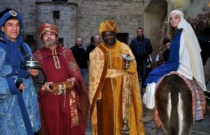 Radicofani. Per I’Epifania, arrivano i Re Magi al Presepe vivente di Contignano. Shakespeare al Teatro Costantini
