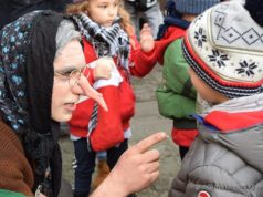 Piancastagnaio. La “Befana della Rocca” fa felici anche i piccoli “Anatroccoli”