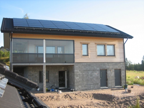 Legno, geotermia e fotovoltaico: formidabile connubio per abitazioni ad alta efficienza anche in climi estremi