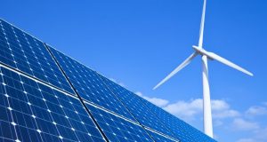 Rinnovabili, costi: fotovoltaico sempre più vicino a eolico