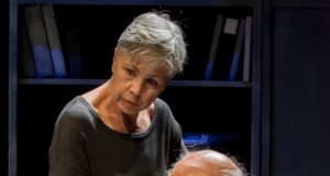 Teatro, Cultura, Pomarance: “ENIGMA: niente significa mai una cosa sola” con Ottavia Piccolo
