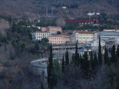 Pomarance: Elicottero privato atterra a Larderello
