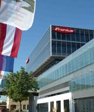 Fronius punta sull'efficienza energetica