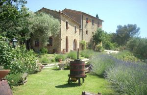 Agricoltura, Turismo, Toscana: Modifiche al regolamento di attuazione della Legge Regionale sull’Agriturismo e Fattorie Didattiche