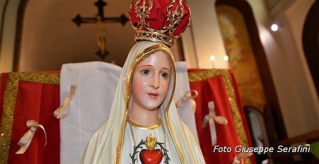 Abbadia San Salvatore. La devozione dei fedeli saluta la Vergine del Rosario