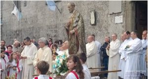 Piancastagnaio. San Filippo e i 25 anni di sacerdozio del Parroco Don Gianluca