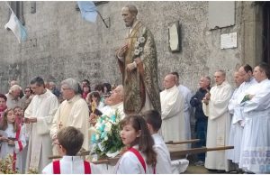 Piancastagnaio. San Filippo e i 25 anni di sacerdozio del Parroco Don Gianluca