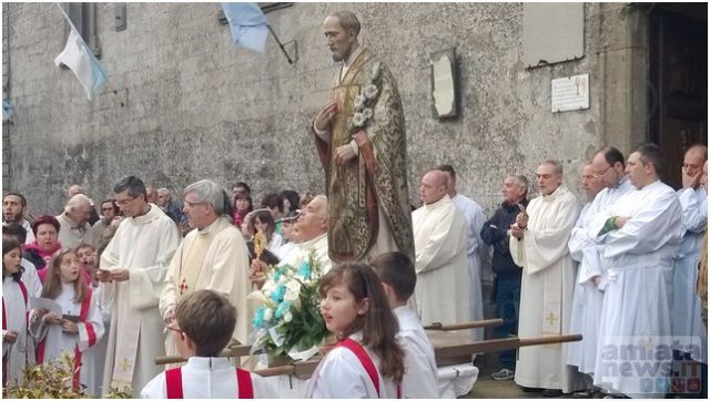 Piancastagnaio. San Filippo e i 25 anni di sacerdozio del Parroco Don Gianluca