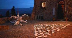 Cultura, Valdicecina: Con “M’Arte 2017” l’arte contemporanea dialoga con gli antichi borghi toscani sul tema della natura