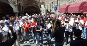 Turismo, Monterotondo M.mo: “Bande tra i soffioni”: a Monterotondo M.mo la quinta edizione del raduno