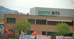 Lavoro, Val di Cecina: “Smith Bits assuma i licenziati”