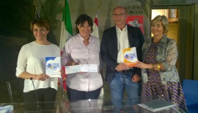 Sanità, Toscana: Vieni Con Me!, un'auto con autista che accompagna a visite e terapie oncologiche