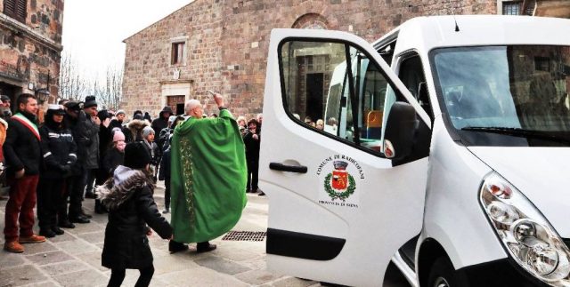Radicofani_Inaugurazione_Scuolabus_20190224_IMG_2291_02-1024x516