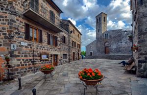 Radicofani, tecnologia per i visitatori con contributo dalla Regione