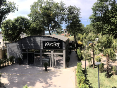 KARTIKA-CLUB-BY-SERENELLA1-400x300