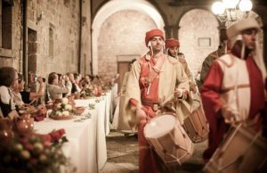Abbadia San Salvatore. Con l’Offerta dei Censi si celebrano i fasti del medioevo